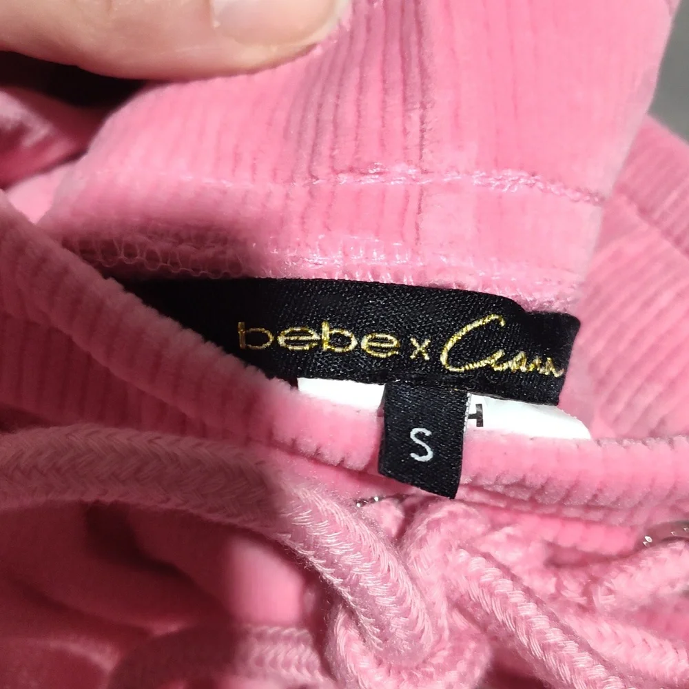 Bebe Pink Velour Matching Outfit with Rhinestone Logo Size Small. - Picture 7 of 7